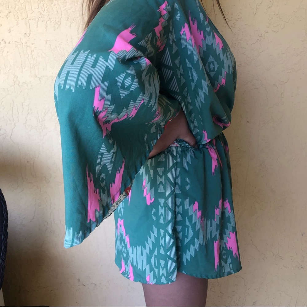 Romper - Picture 2 of 7